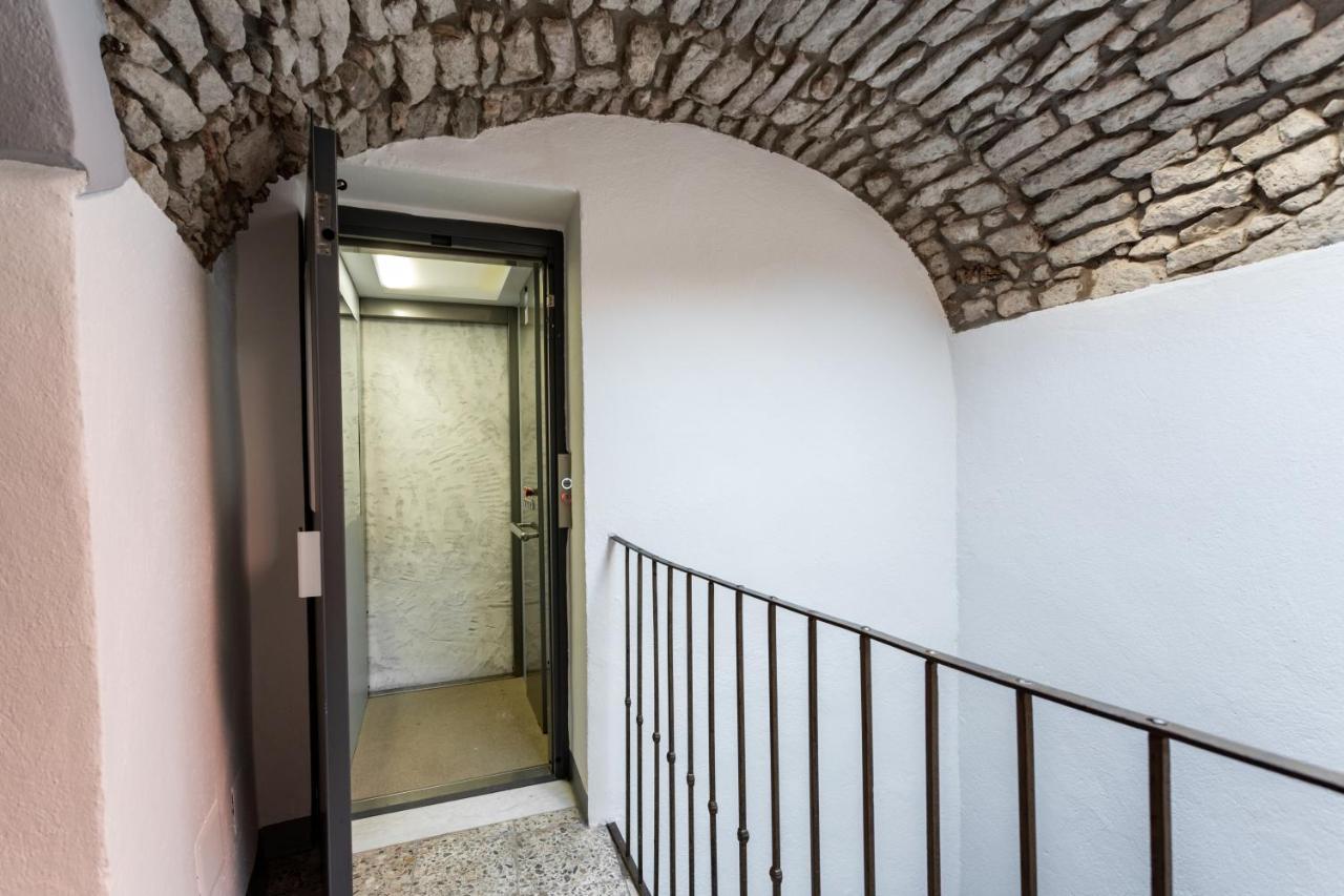 Locanda Di Corte 博萨 外观 照片